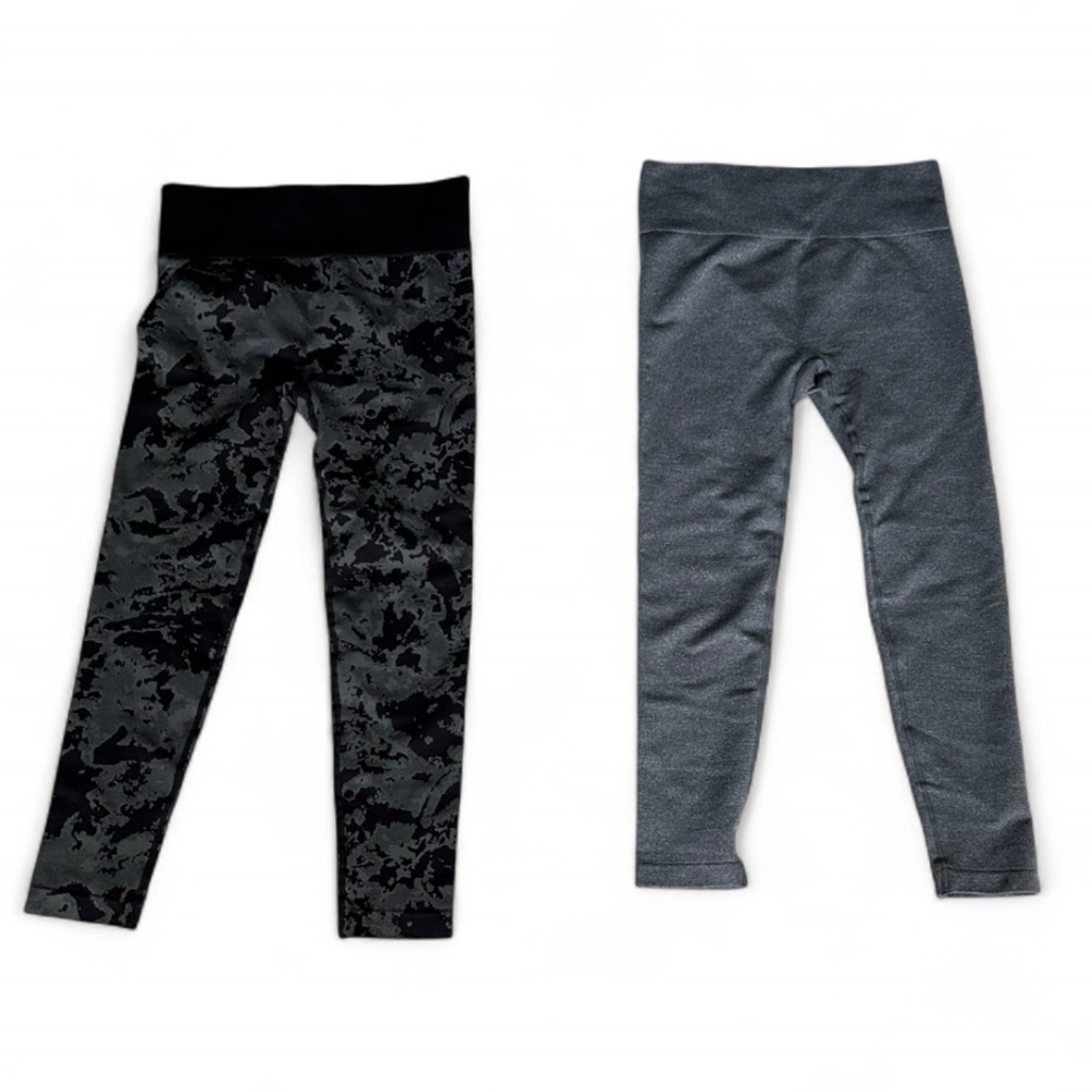 AnyBody Gray & Black Camo Leggings Duo
